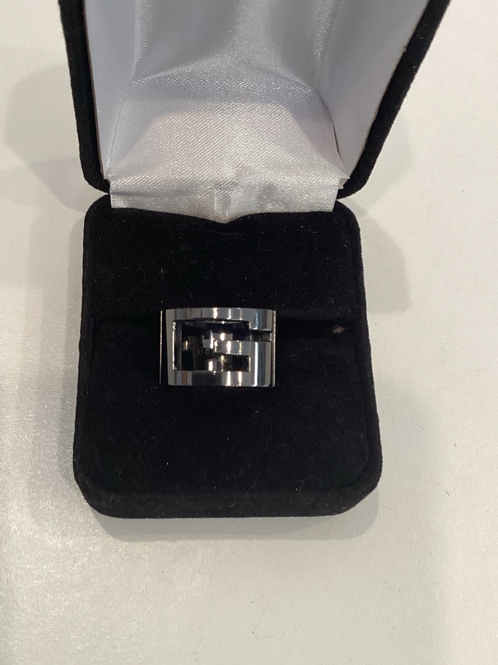 Gucci Sterling Silver Black Polished Logo Cut-Out Ring